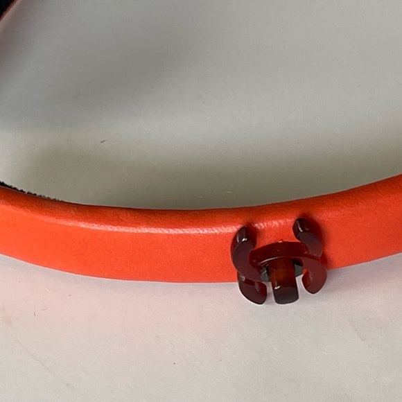 Vintage Chanel CC Logo Turnlock Headband - Picture 3 of 9